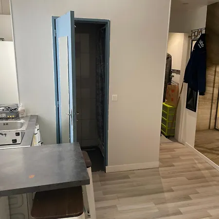 10e Quartier Saint Marthe Appartement Paris